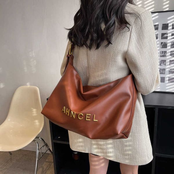 50% off 2023 handbag new korean edition big women's fashion popular commuter netizen ins versatile tote crossbody bag
50% off 2023 handbag new korean edition big women's fashion popular commuter netizen ins versatile tote crossbody bag