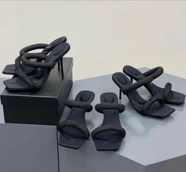 2023 luxury a wang webbing black high heel slippers and sandals women new soft bottom stiletto high-heeled cat heels ladies banquet holiday
2023 luxury a wang webbing black high heel slippers and sandals women new soft bottom stiletto high-heeled cat heels ladies banquet holiday