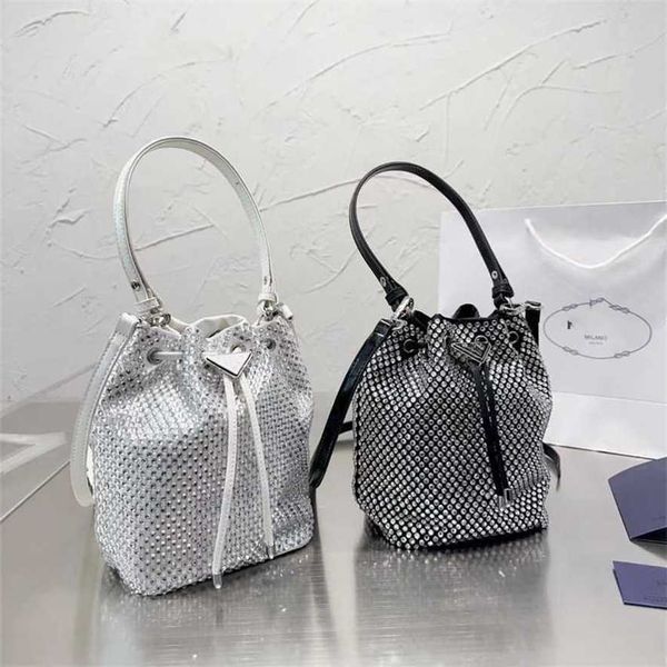13% off 2023 handbag women's new tidal full diamond bucket leisure versatile small fashion trend crossbody bag
13% off 2023 handbag women's new tidal full diamond bucket leisure versatile small fashion trend crossbody bag