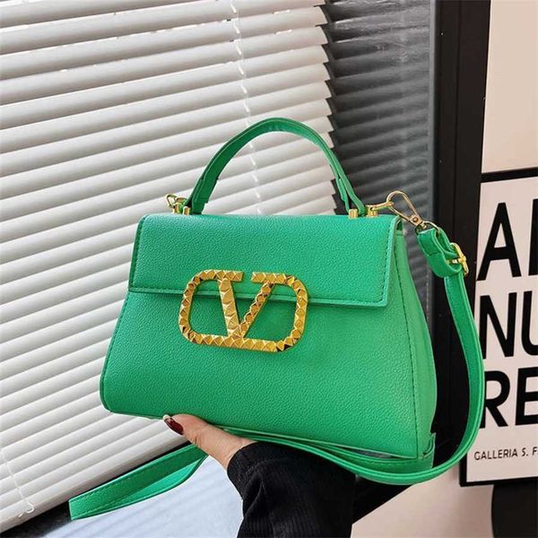 17% off 2023 handbag winter new fashion elegant fresh sweet casual texture foreign style women's bag
17% off 2023 handbag winter new fashion elegant fresh sweet casual texture foreign style women's bag