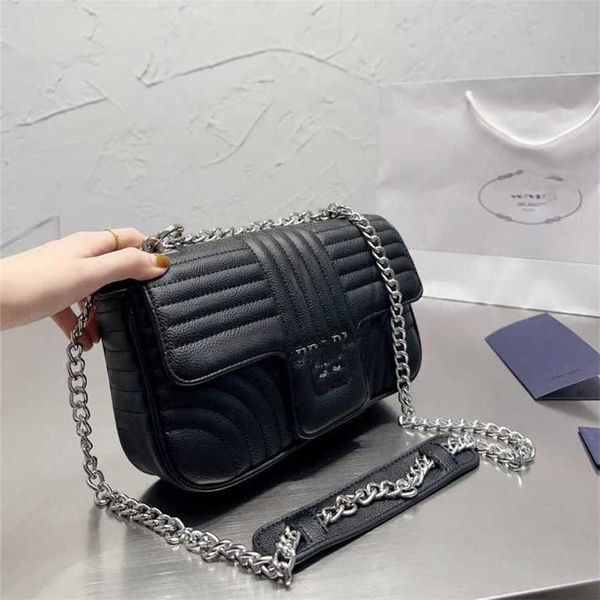 17% off 2023 handbag advanced and western style for women's spring/summer new fashion versatile small design embroidered thread chain c
17% off 2023 handbag advanced and western style for women's spring/summer new fashion versatile small design embroidered thread chain c