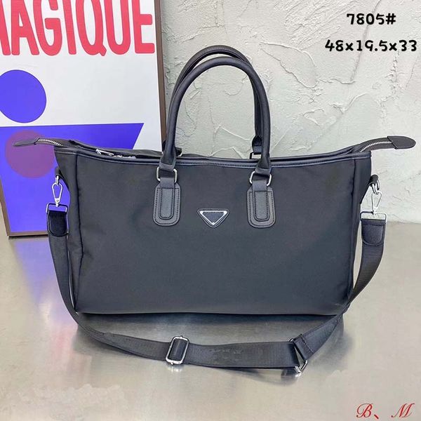 fashion duffel bags outdoor large capacity handbags travel bag nylon oxford cloth design 48cm for men and women one-shoulder messenger bag x
fashion duffel bags outdoor large capacity handbags travel bag nylon oxford cloth design 48cm for men and women one-shoulder messenger bag x