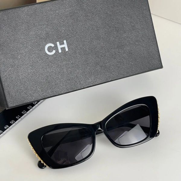 womens sunglasses for women men sun glasses mens fashion style protects eyes uv380 lens with random box and case r62wjczj, White;black
womens sunglasses for women men sun glasses mens fashion style protects eyes uv380 lens with random box and case r62wjczj, White;black