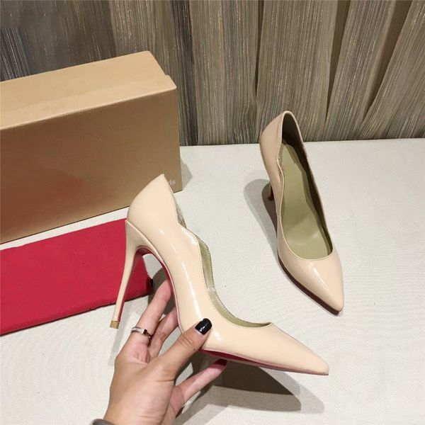 dress shoes 2023 clity fashion women leather high heel letter logo party wedding coac tourism holiday casual flat shoes 01-014, Black
dress shoes 2023 clity fashion women leather high heel letter logo party wedding coac tourism holiday casual flat shoes 01-014, Black
