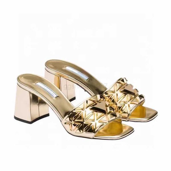womens slide fashion middle heel sandals designer triangle metal leather slippers high heels summer beach shoes 35-40, Black
womens slide fashion middle heel sandals designer triangle metal leather slippers high heels summer beach shoes 35-40, Black