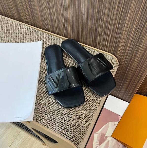 designer ladies slippers pu leather fashion high heel dinner wedding luxury sandals solid color flat bottom flip-flops slipper leisure shoes, Black
designer ladies slippers pu leather fashion high heel dinner wedding luxury sandals solid color flat bottom flip-flops slipper leisure shoes, Black