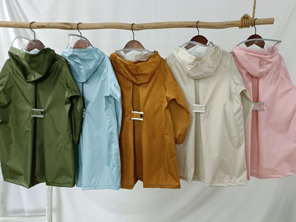 rain gear 90-160cm waterproof rain coat cover for big children raincoat poncho jacket hiking rainwear chubasqueros schoolbag positive 230511, Red;brown
rain gear 90-160cm waterproof rain coat cover for big children raincoat poncho jacket hiking rainwear chubasqueros schoolbag positive 230511, Red;brown