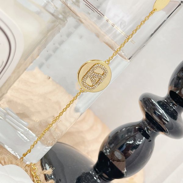 designer bracelet design bracelet stainless steel gold buckle bracelet fashion jewelry men's, women's, and men's 18k plating, Golden;silver
designer bracelet design bracelet stainless steel gold buckle bracelet fashion jewelry men's, women's, and men's 18k plating, Golden;silver