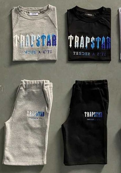 men's trapstar t shirt set letter embroidered tracksuit short sleeve plush shortsmotion current2036, Gray
men's trapstar t shirt set letter embroidered tracksuit short sleeve plush shortsmotion current2036, Gray