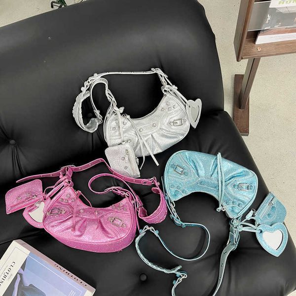 luxury bag rhinestone bag spring and summer new fashion hand bag full diamond bag hand cross body bag tassels evening bags 0511
luxury bag rhinestone bag spring and summer new fashion hand bag full diamond bag hand cross body bag tassels evening bags 0511