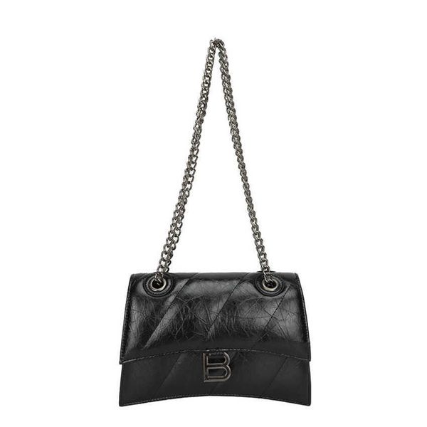 50% off 2023 fashion hand women's shoulder stylish and versatile silver chain hourglass underarm bag double layer new model
50% off 2023 fashion hand women's shoulder stylish and versatile silver chain hourglass underarm bag double layer new model