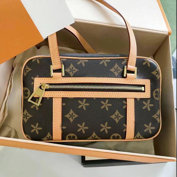 handle women m46321 cite luxury tote bags womens gym clutch weekend bag mens designer brown flower handbags crossbody bag wallet pochette co
handle women m46321 cite luxury tote bags womens gym clutch weekend bag mens designer brown flower handbags crossbody bag wallet pochette co