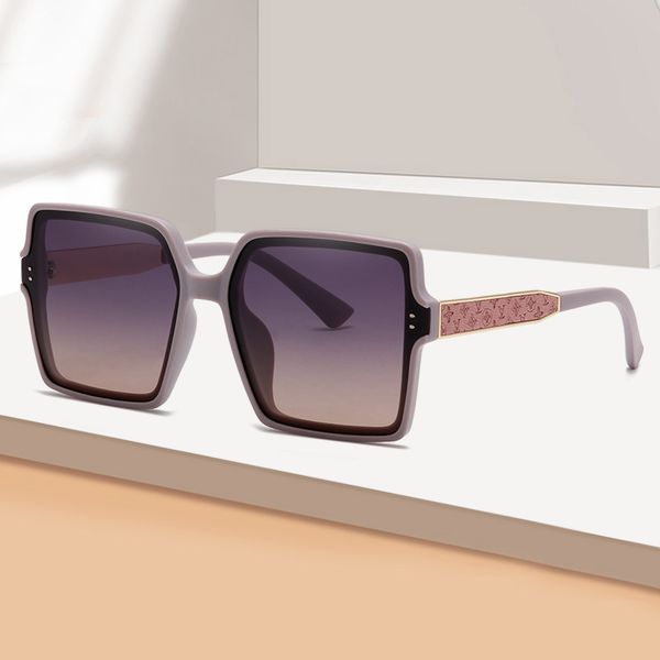 new polarized sunglasses large logo designer sunglasses square women's anti-uv sunshade sunscreen gradient, White;black
new polarized sunglasses large logo designer sunglasses square women's anti-uv sunshade sunscreen gradient, White;black