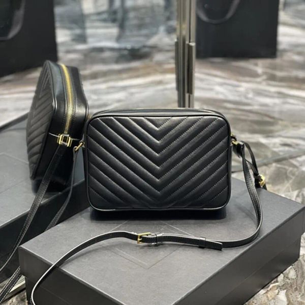 designer genuine leather bag woman handbag original box messenger shoulder cross body bags cowhide laides wholesale discount metal letters, Black;red
designer genuine leather bag woman handbag original box messenger shoulder cross body bags cowhide laides wholesale discount metal letters, Black;red