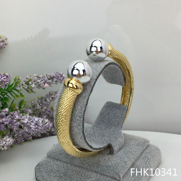 chain yuminglai fashion luxury bracelet dubai jewelry accessories superior quality fhk10341 230511, Black
chain yuminglai fashion luxury bracelet dubai jewelry accessories superior quality fhk10341 230511, Black