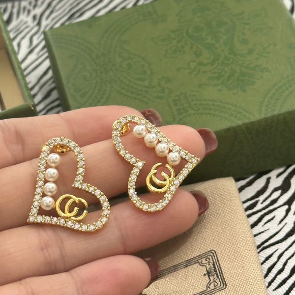 luxury gold stud earring designer for women diamond heart pearl earrings with box set valentine day gift engagement, Golden;silver
luxury gold stud earring designer for women diamond heart pearl earrings with box set valentine day gift engagement, Golden;silver