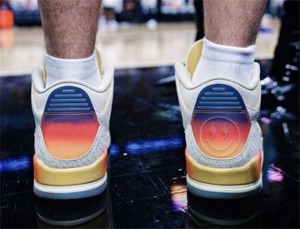 air authentic j balvin x 3 3s basketball shoes fn0344-901 trainers sports sneakers mens with original box
air authentic j balvin x 3 3s basketball shoes fn0344-901 trainers sports sneakers mens with original box