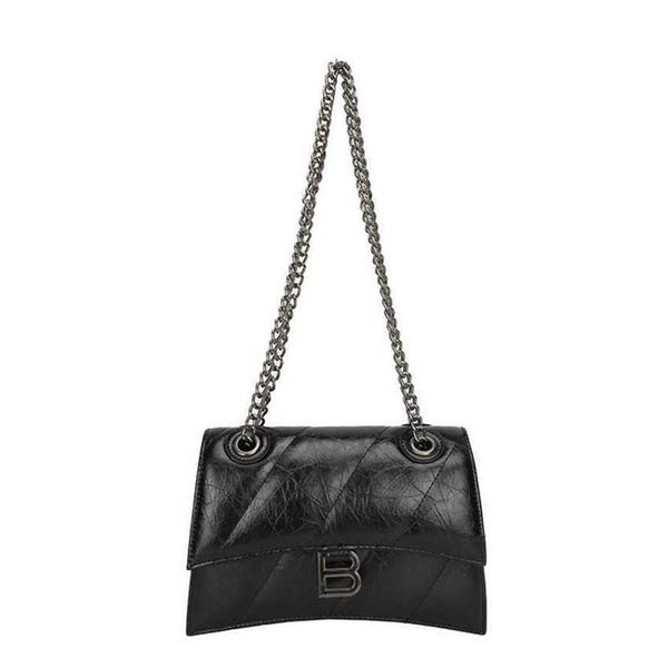 15% off 2023 fashion hand women's shoulder stylish and versatile silver chain hourglass underarm bag double layer new model
15% off 2023 fashion hand women's shoulder stylish and versatile silver chain hourglass underarm bag double layer new model