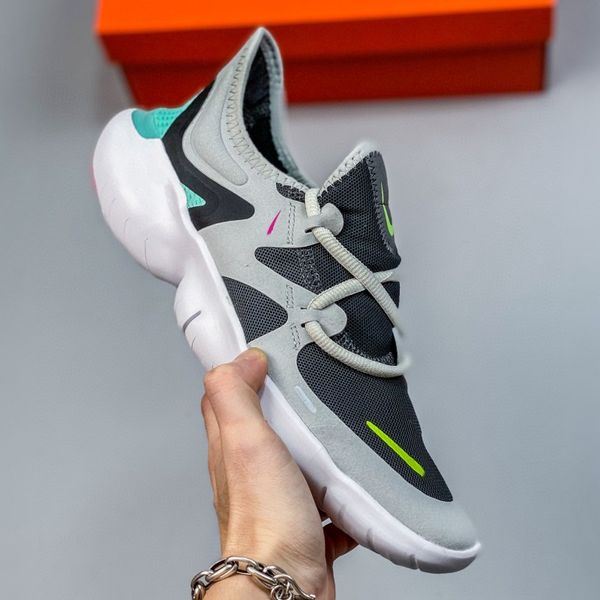 new cushion running shoes men's designer shoes women super elastic sneakers fashion hiking shoes breathable non-slip basketball shoes r
new cushion running shoes men's designer shoes women super elastic sneakers fashion hiking shoes breathable non-slip basketball shoes r