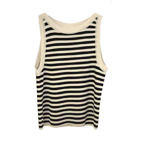 women's vests spring and summer korean version slim all-match round neck black and white striped sleeveless knitted vest trend 230511, Black;white
women's vests spring and summer korean version slim all-match round neck black and white striped sleeveless knitted vest trend 230511, Black;white
