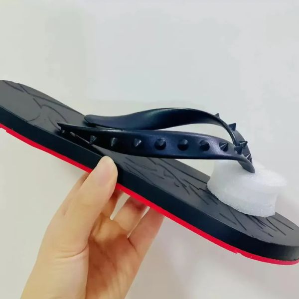 with box loubutins christians red-bottomes summer designer slipper rivet sandal slipper pool flats loubi flip flops flat rubber size 35-46 t, Black
with box loubutins christians red-bottomes summer designer slipper rivet sandal slipper pool flats loubi flip flops flat rubber size 35-46 t, Black