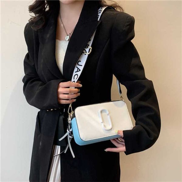 21% off 2023 handbag spring/summer new s popular and able wide strap single shoulder crossbody fashion versatile small square bag
21% off 2023 handbag spring/summer new s popular and able wide strap single shoulder crossbody fashion versatile small square bag