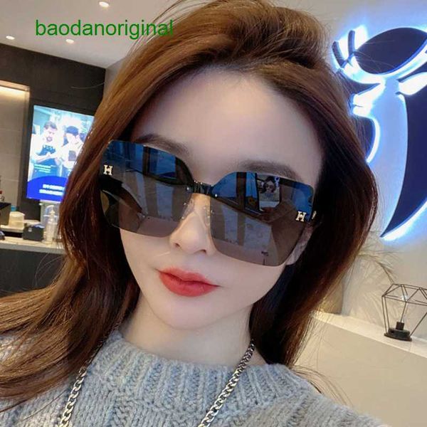 hemres designer sunglasses 23 new style letter polarized frameless love horse men and women fashion box sunglasses, White;black
hemres designer sunglasses 23 new style letter polarized frameless love horse men and women fashion box sunglasses, White;black