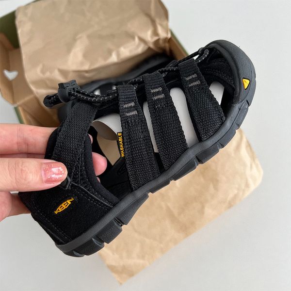 keens kids shoes sandals wading boys gilrs children sneakers kid trainers non-slip designer shoe toddler youth baby girls outdoor black size, Black;red
keens kids shoes sandals wading boys gilrs children sneakers kid trainers non-slip designer shoe toddler youth baby girls outdoor black size, Black;red