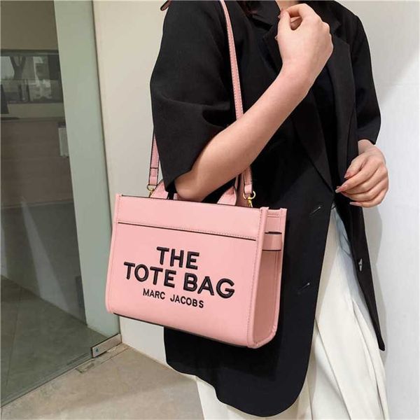 23% 2023 fashion handbag new handbag tote large letter printed one shoulder crossbody women's bag
23% 2023 fashion handbag new handbag tote large letter printed one shoulder crossbody women's bag
