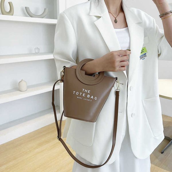 50% off 2023 handbag women's bucket new fashion letter handbag simple texture one shoulder crossbody bag
50% off 2023 handbag women's bucket new fashion letter handbag simple texture one shoulder crossbody bag