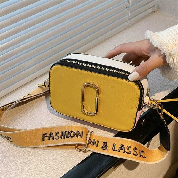 15% off 2023 handbag camera one shoulder fashion contrast color small square large capacity factory goods crossbody bag female
15% off 2023 handbag camera one shoulder fashion contrast color small square large capacity factory goods crossbody bag female