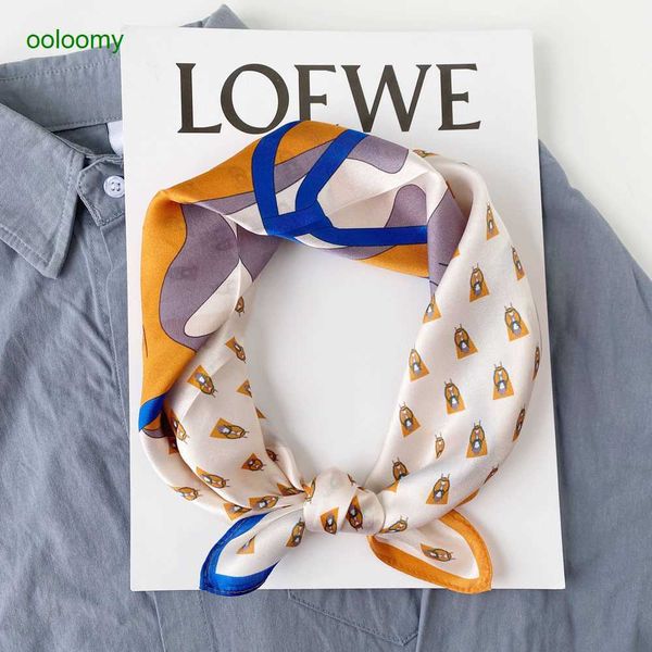 hemres designer scarves spring summer new product mulberry square korean fashion and literature small women's silk scarf, Blue;gray
hemres designer scarves spring summer new product mulberry square korean fashion and literature small women's silk scarf, Blue;gray