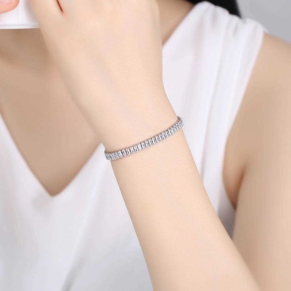 crystal bracelet fashion banquet niche womens copper inlaid zirconium ornament wholesale, Golden;silver
crystal bracelet fashion banquet niche womens copper inlaid zirconium ornament wholesale, Golden;silver