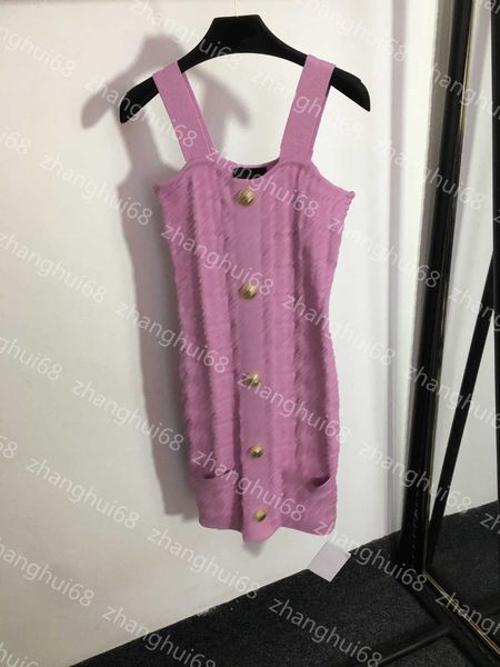 23ss women dresses summer dress womens designer clothing custom lion head button hollowed out knitted suspender dress womens clothing, Black;gray
23ss women dresses summer dress womens designer clothing custom lion head button hollowed out knitted suspender dress womens clothing, Black;gray