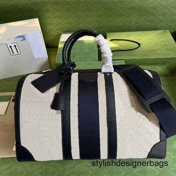 totes fashion savoy small duffle tote bag genuine leather shoulder bags big space lady outdoor travel handbag with full package
totes fashion savoy small duffle tote bag genuine leather shoulder bags big space lady outdoor travel handbag with full package