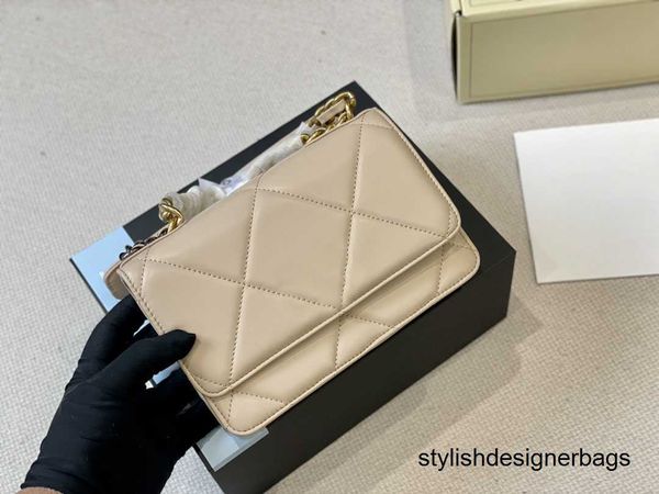 cross body luxury designer bags 7a quality cc flap beige woc lambskin women crossbody bags classic brand handbags small tote bag vintage mes
cross body luxury designer bags 7a quality cc flap beige woc lambskin women crossbody bags classic brand handbags small tote bag vintage mes