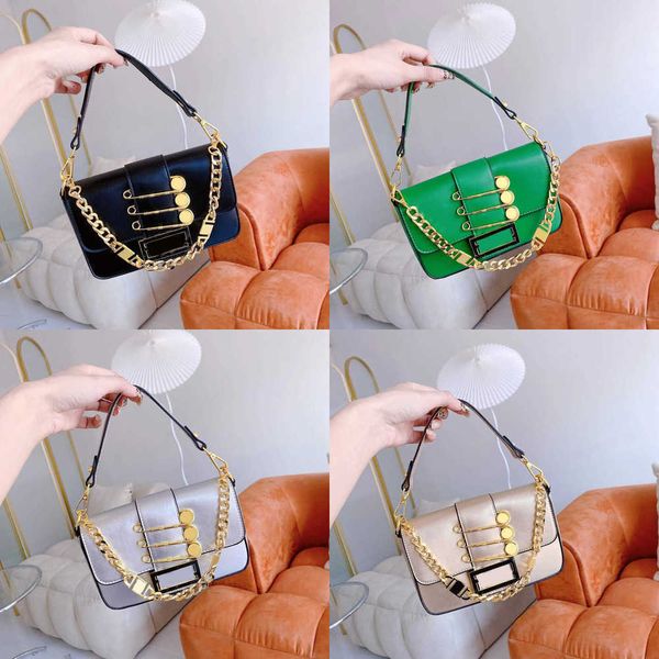 pin baguette designer shoulder bags designer handbags women classic chain crossbody leather handbag purses flap armpit lady handbags 220920
pin baguette designer shoulder bags designer handbags women classic chain crossbody leather handbag purses flap armpit lady handbags 220920