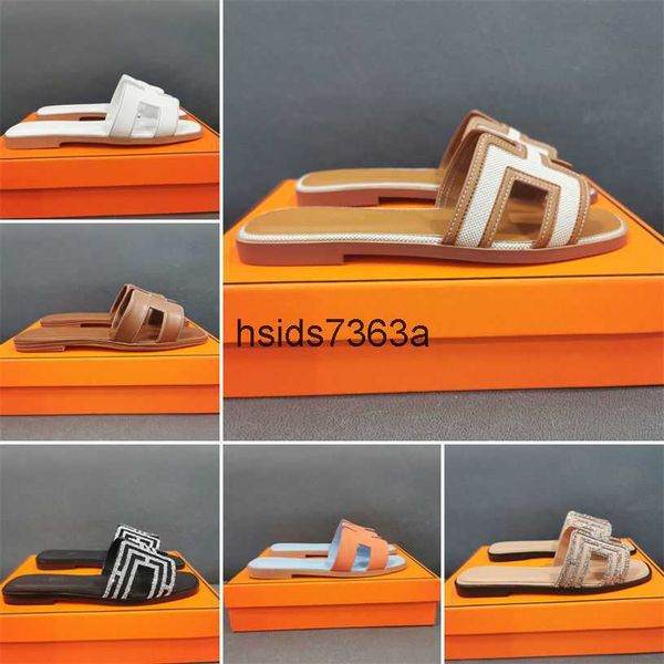 oran sandal 2022 new summer women designer luxury sandals classic casual slippers multicolor leather ladies oran sandal beach shoes jelly sh, Black
oran sandal 2022 new summer women designer luxury sandals classic casual slippers multicolor leather ladies oran sandal beach shoes jelly sh, Black