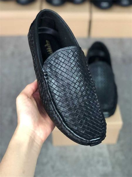 designer mens dress shoes luxury loafers driving genuine leather italian slip on black casual shoe breathable with box 020
designer mens dress shoes luxury loafers driving genuine leather italian slip on black casual shoe breathable with box 020