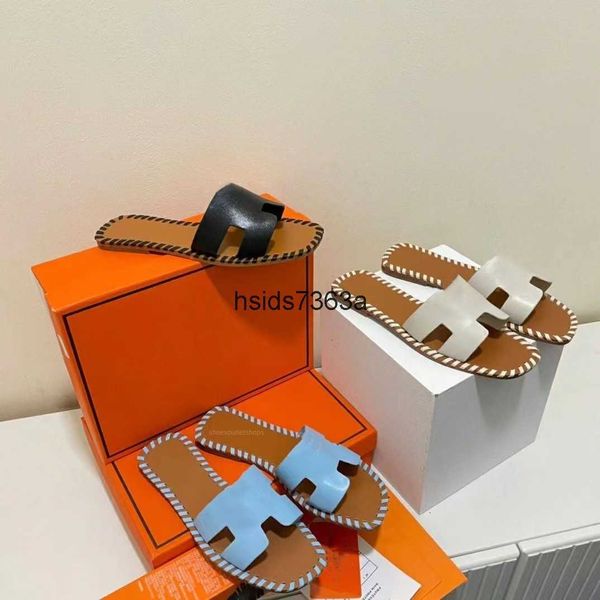 sandals luxury designer leather ladies sandals summer flat shoes fashion beach women slippers oran letter drag size 35-40, Black
sandals luxury designer leather ladies sandals summer flat shoes fashion beach women slippers oran letter drag size 35-40, Black