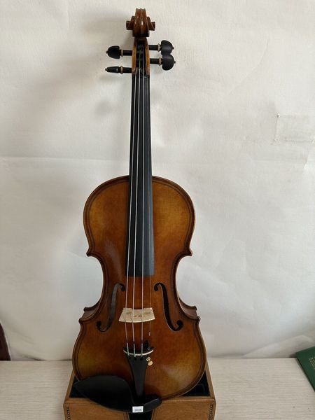 master 4/4 violin maggini model flamed maple back spruce nice handcraft 3028
master 4/4 violin maggini model flamed maple back spruce nice handcraft 3028