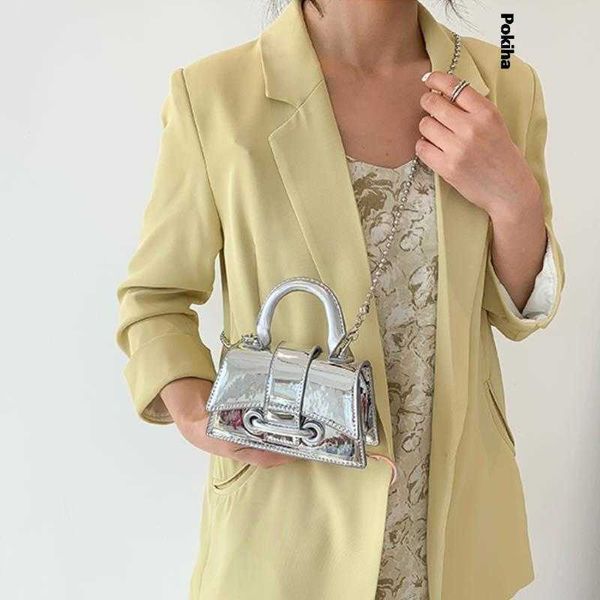 2023 shoulder bags versatile ladies purse mini beaded chain small crossbody bag leather high fashion handbags luxury designer 230512
2023 shoulder bags versatile ladies purse mini beaded chain small crossbody bag leather high fashion handbags luxury designer 230512