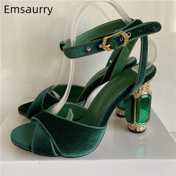 sandals luxury velvet diamond heel summer shoes woman cross band ankle strappy jeweled high heels party sandals women 230511, Black
sandals luxury velvet diamond heel summer shoes woman cross band ankle strappy jeweled high heels party sandals women 230511, Black
