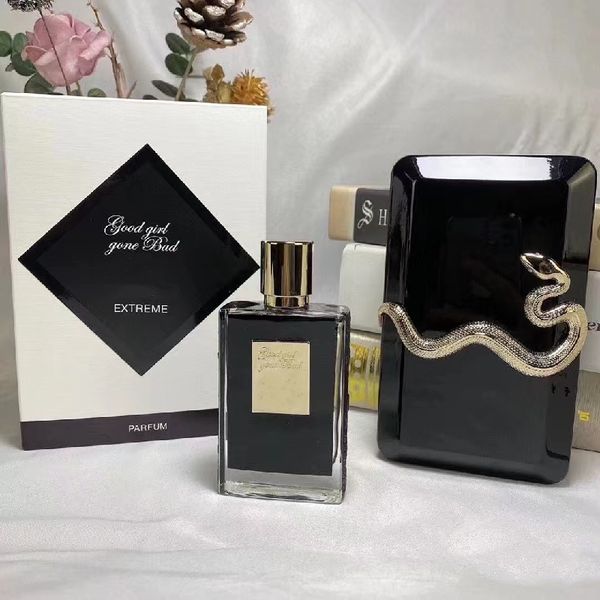 2kinds 50ml perfumes black white bottle perfume girl gift box wholesal fast ship
2kinds 50ml perfumes black white bottle perfume girl gift box wholesal fast ship