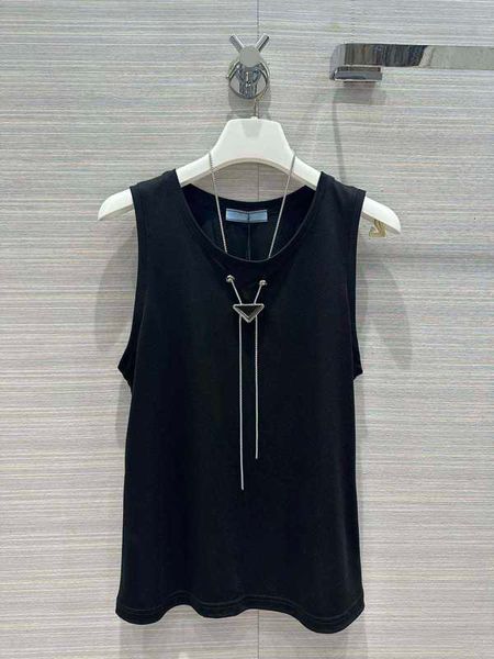 womens tanks camis designer new classic triangle simple basic slim versatile crew neck tank top, White
womens tanks camis designer new classic triangle simple basic slim versatile crew neck tank top, White
