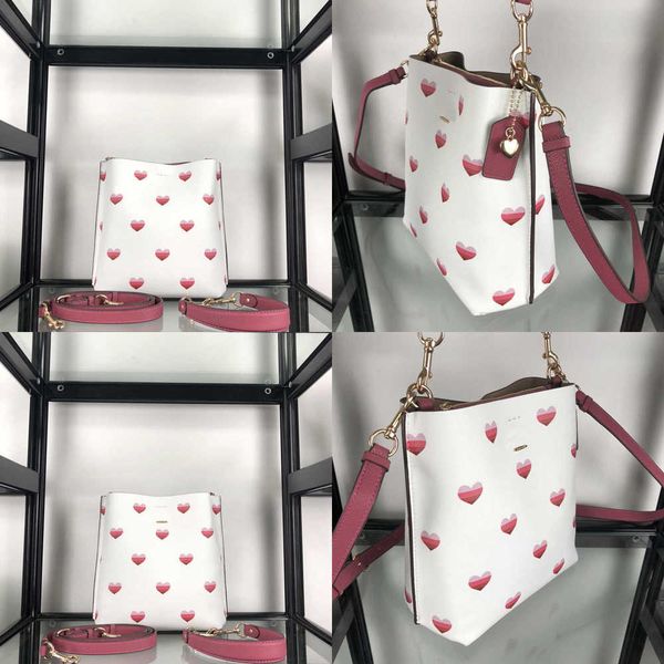 cbag evening bags heart tote designer s boston women luxury handbags white leather handbag crossbody shoulder purses s
cbag evening bags heart tote designer s boston women luxury handbags white leather handbag crossbody shoulder purses s