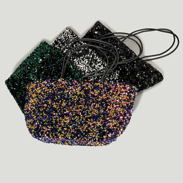 evening bags super shiny sequined protable tote womens fashion 2023 handbag temperament trend shopping shoulder bag 230427
evening bags super shiny sequined protable tote womens fashion 2023 handbag temperament trend shopping shoulder bag 230427