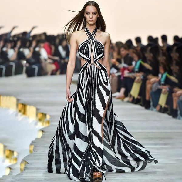 swimwear presale printed bandage backless dress high waist hollow out elegant beachwear 2022 fashionable for women covering belly, White;black
swimwear presale printed bandage backless dress high waist hollow out elegant beachwear 2022 fashionable for women covering belly, White;black