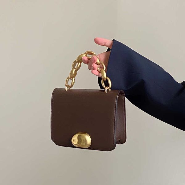 square shoulder bag for women 2023 luxury designer brand pu leather purse and handbag female retro handle chain tote bags 230512
square shoulder bag for women 2023 luxury designer brand pu leather purse and handbag female retro handle chain tote bags 230512