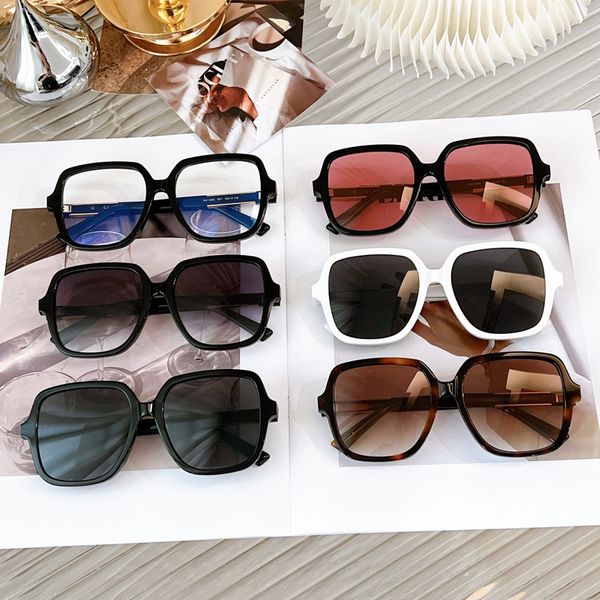 designers sunglasses luxurys beach fashion sun bathing driving cool ps for travel must-have special anti-high beam driver mirror with box 14, White;black
designers sunglasses luxurys beach fashion sun bathing driving cool ps for travel must-have special anti-high beam driver mirror with box 14, White;black